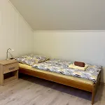 Villa Arctic Fjord House - Fjord View, Sauna, Hot Tub Karlsøy